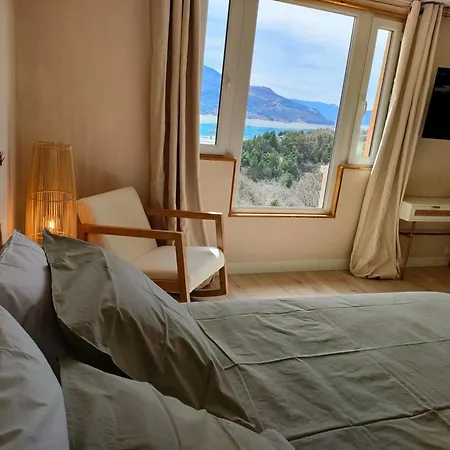 Le Cosy Du Plongeoir - T2 Neuf Avec Vue Sur Le De Serre Poncon Et Grande Terrasse Avec Jardin * Savines