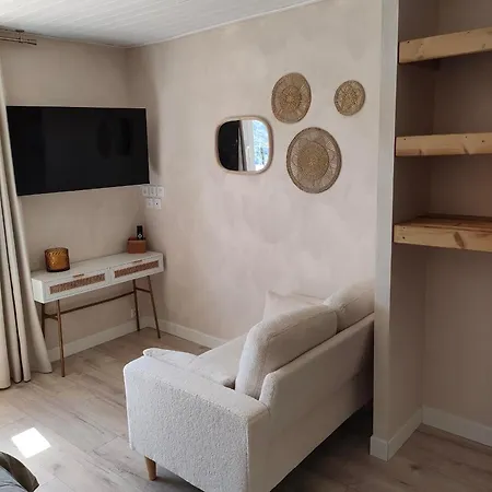 Le Cosy Du Plongeoir - T2 Neuf Avec Vue Sur Le De Serre Poncon Et Grande Terrasse Avec Jardin * Savines